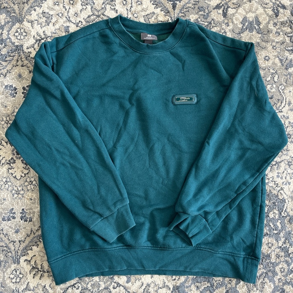 H&M men’s relaxed fit teal blue/green crewneck sweatshirt